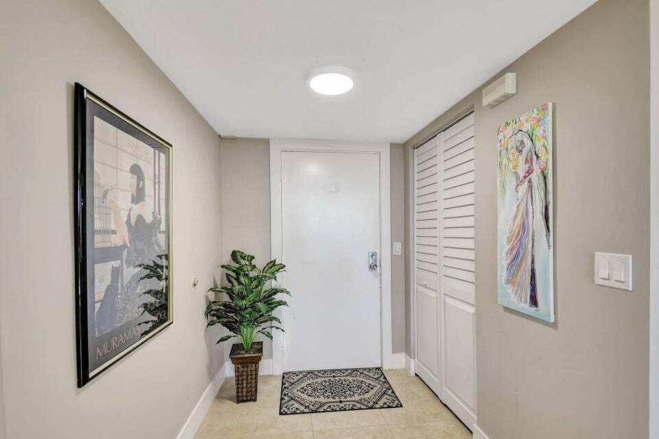Condo in Palm Beach, Florida, United States 4 - 17448922