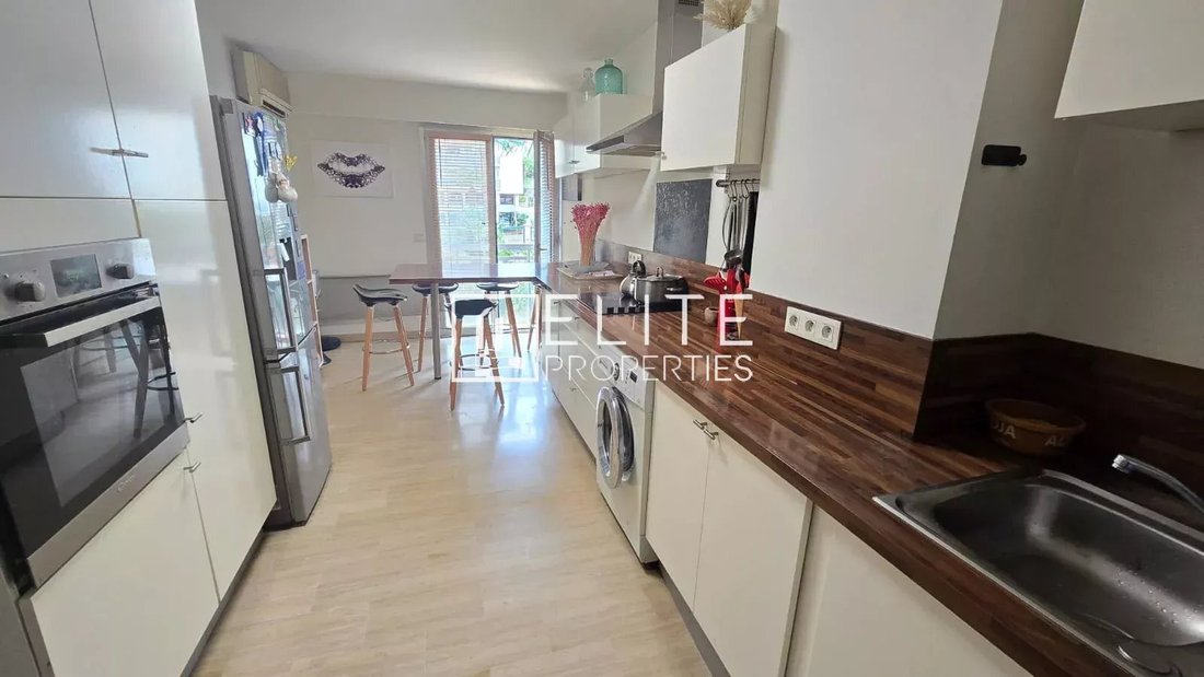 Apartment in Petit-Juas, Cannes, France 1 - 17449530