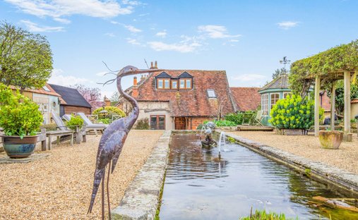 House in Haddenham, England 1