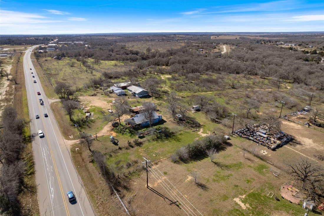 House in Bastrop, Texas, United States 4 - 17449662