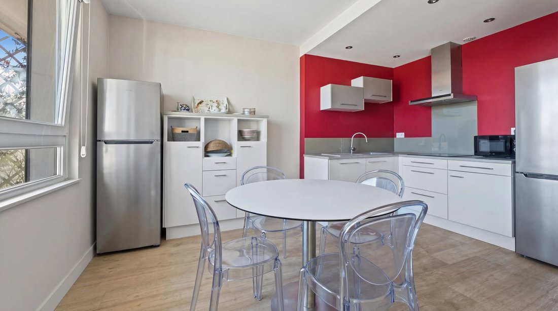 Apartment in Saint-Cloud, Ile-de-France, France 5 - 17449235