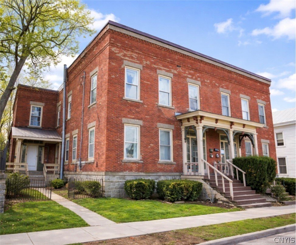 Ogdensburg, New York, United States 1 - 17448947