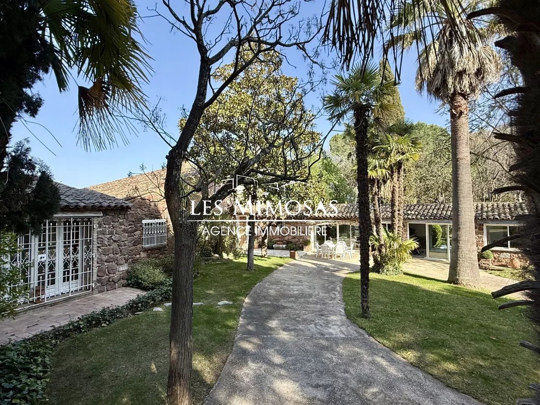 House in La Bouverie, Roquebrune-sur-Argens, France 2 - 17449364