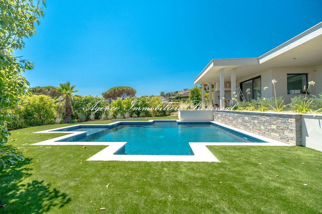 Villa in Ville-Les Saquedes-Le Bouillonnet, Sainte-Maxime, France 2 - 14256414