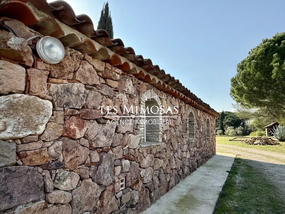 House in La Bouverie, Roquebrune-sur-Argens, France 4 - 17449364