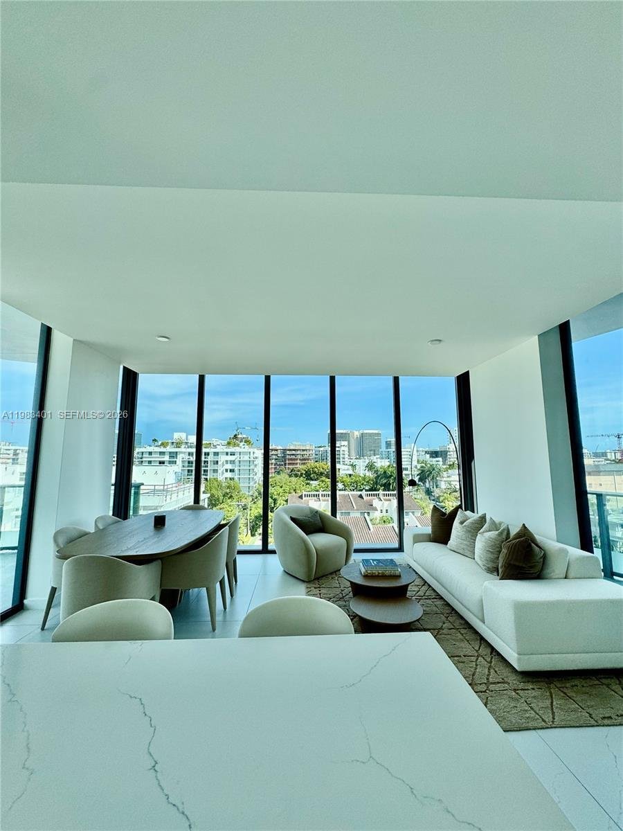 Condo in Bal Harbour, Florida, United States 2 - 17449352