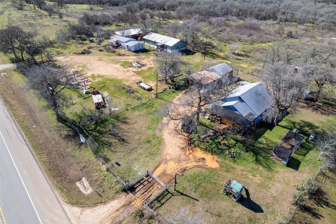 House in Bastrop, Texas, United States 5 - 17449662