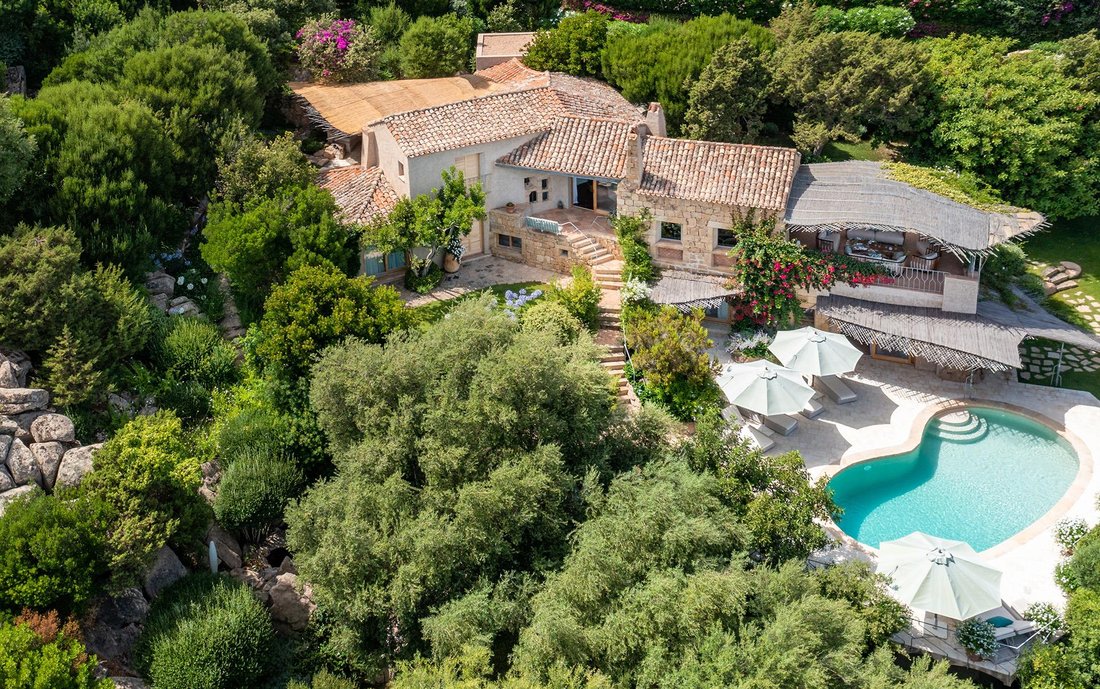 Villa à Marina di Porto Cervo, Arzachena, Italie 1 - 17449248