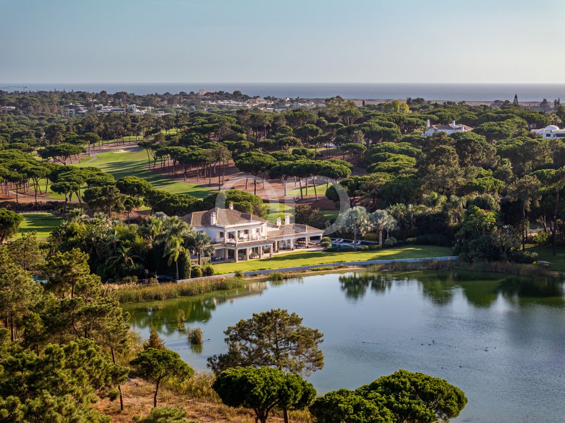 Villa in Quinta do Lago, Almancil, Portugal 1 - 17449883