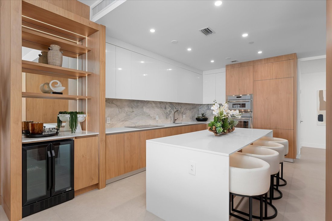 Condo in Miami, Florida, United States 2 - 17449222