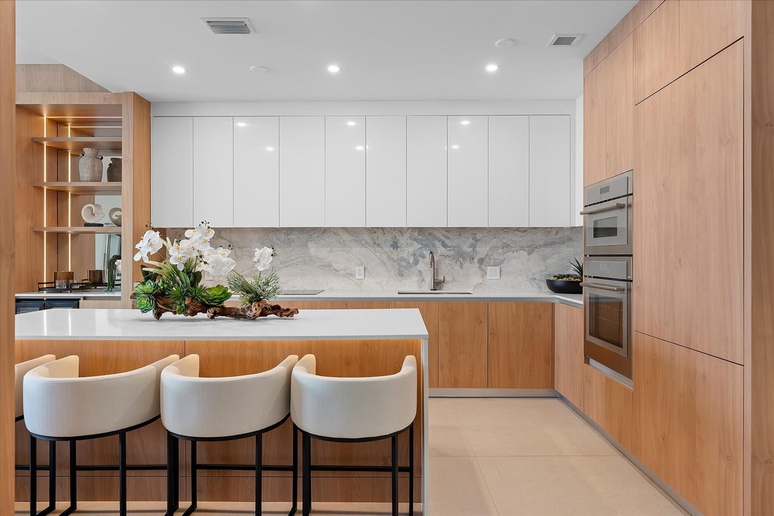 Condo in Miami, Florida, United States 5 - 17449222