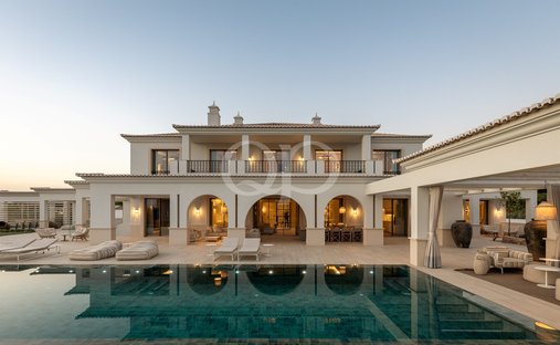 Villa in Loule (Sao Clemente), Algarve, Portugal 1