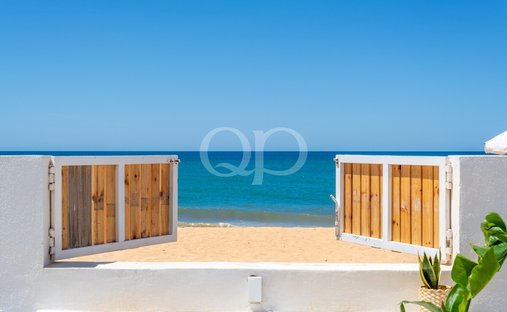 Villa in Montenegro, Algarve, Portugal 1