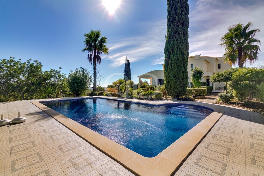 Villa in Loule (Sao Sebastiao), Algarve, Portugal 1 - 17449981