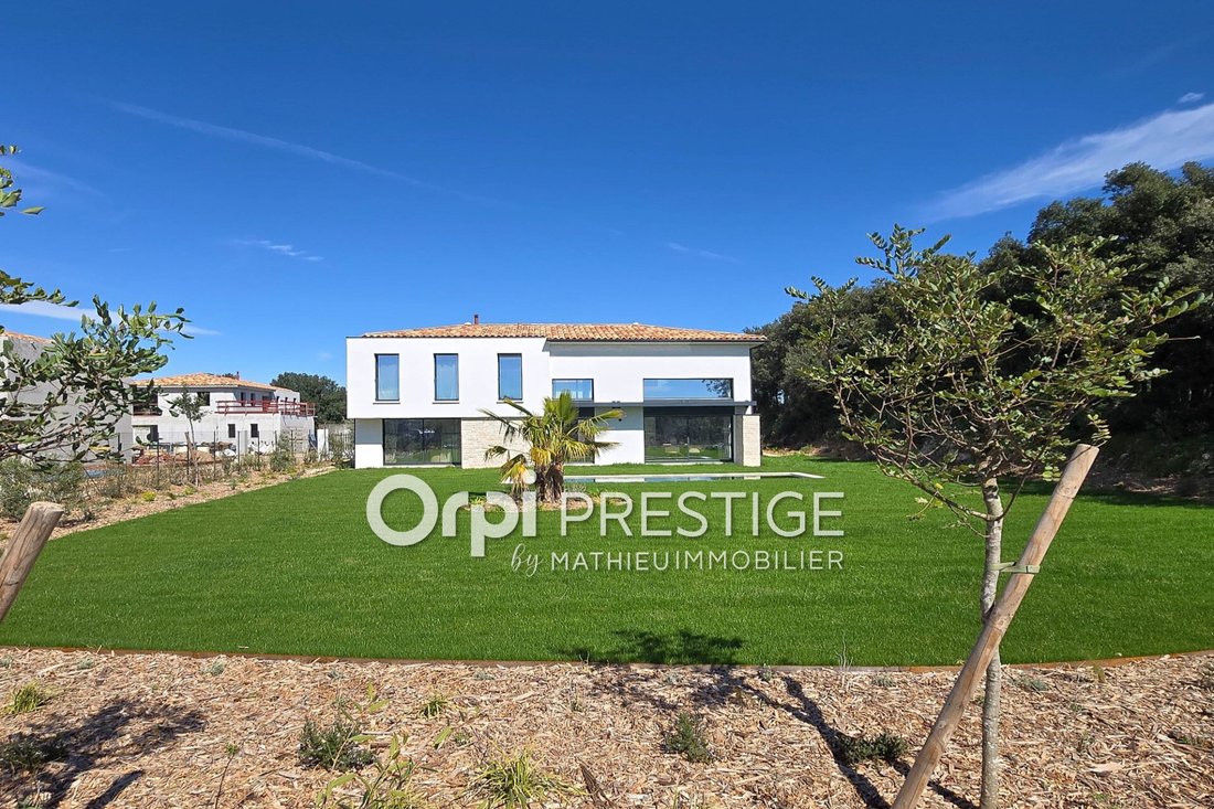 Villa in Vallée Verte-Issarts-Vignasses, Biot, France 1 - 12628092