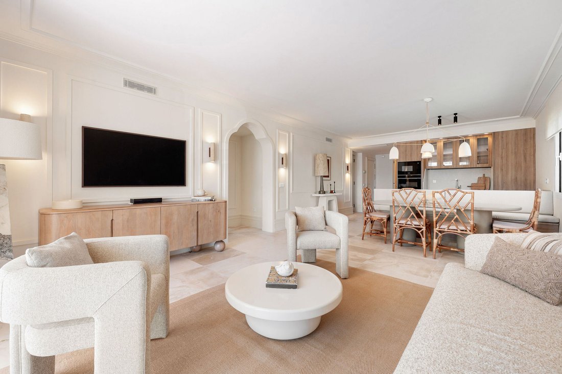 Apartment in Nueva Andalucia, Marbella, Spain 1 - 17449479