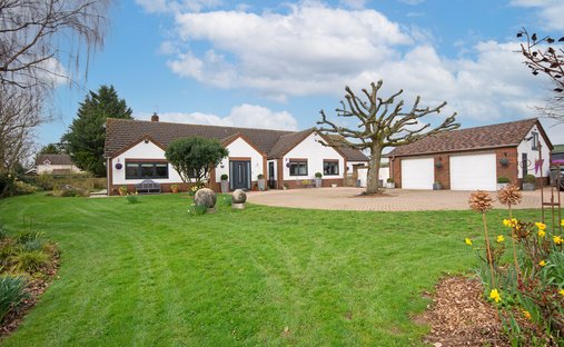 Country House in Herefordshire, England 1