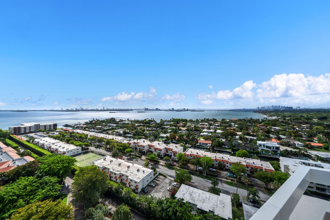 Condo in Miami, Florida, United States 2 - 17449413
