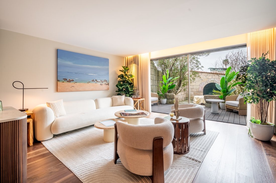 Apartment in Cedofeita, Santo Ildefonso, Se, Miragaia, Sao Nicolau e Vitoria, Porto District, Portugal 2 - 17449872