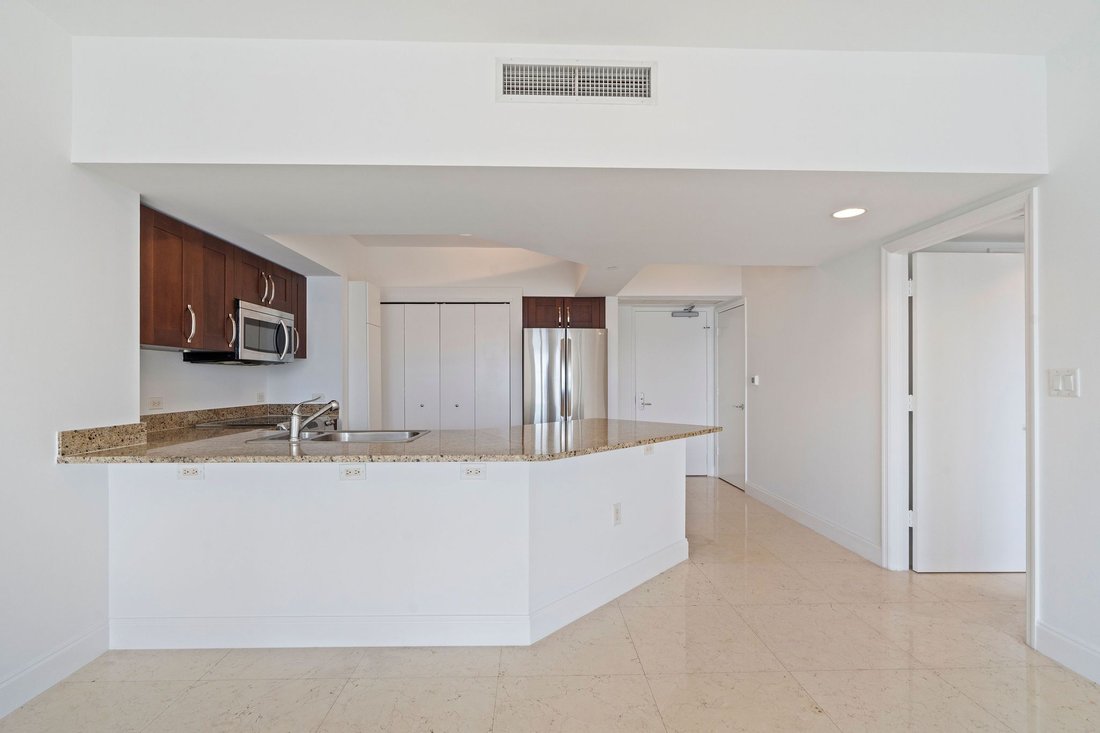Condo in Aventura, Florida, United States 5 - 17449226