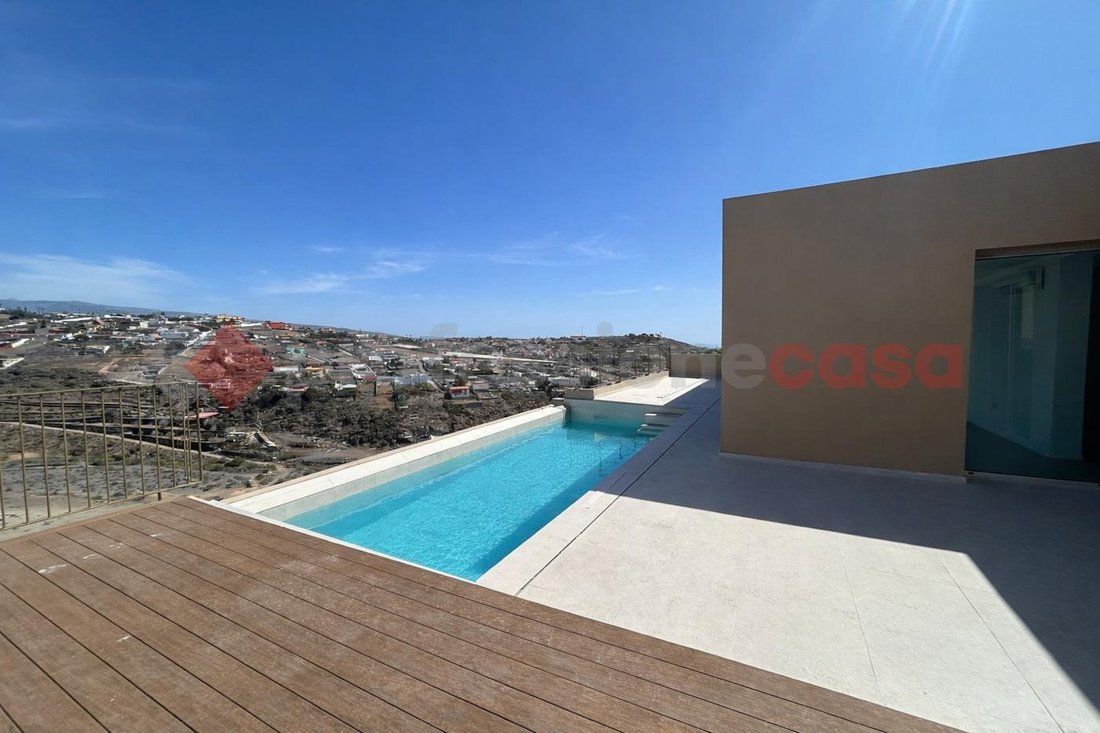 Villa in San Bartolome de Tirajana, Canary Islands, Spain 3 - 17448994