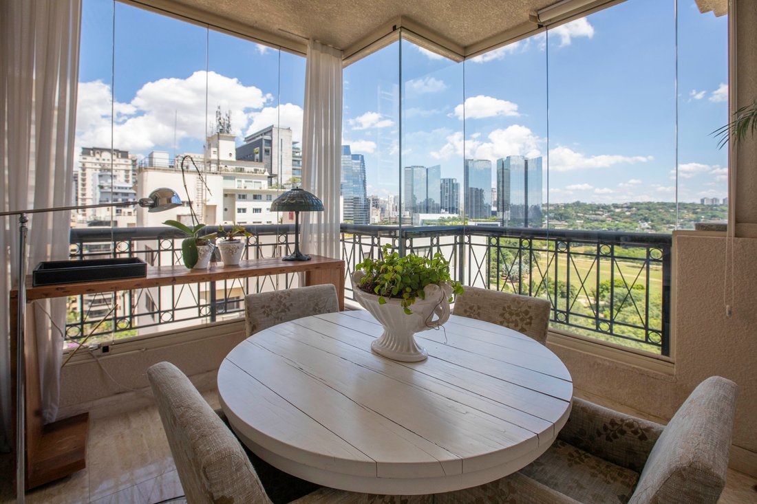 Apartment in São Paulo, State of São Paulo, Brazil 2 - 17449924