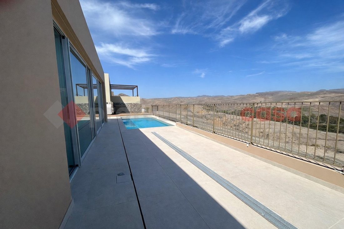 Villa in San Bartolome de Tirajana, Canary Islands, Spain 2 - 17448994
