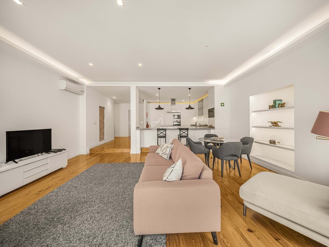 Apartment in Misericordia, Lisbon, Portugal 3 - 17450051