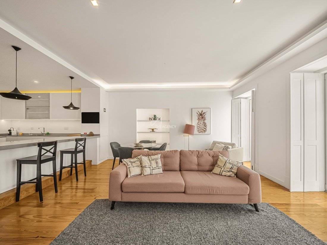 Apartment in Misericordia, Lisbon, Portugal 2 - 17450051