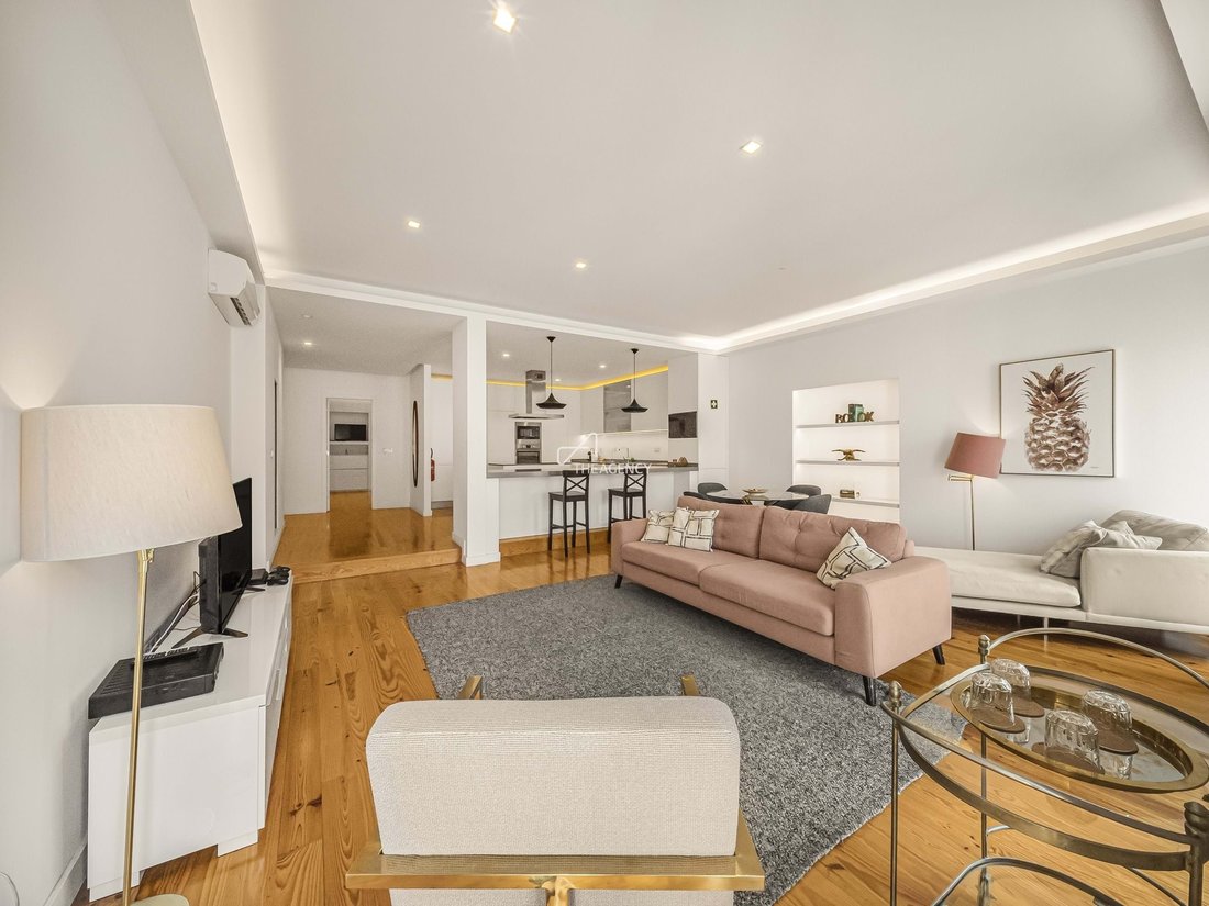 Apartment in Misericordia, Lisbon, Portugal 4 - 17450051