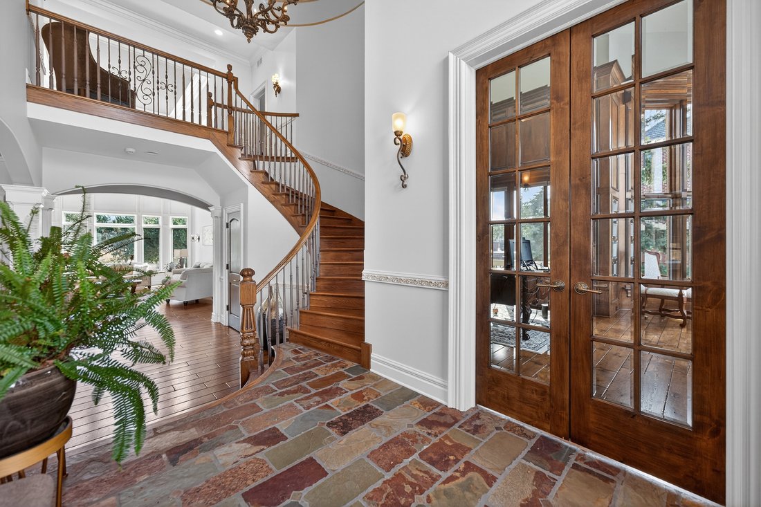 House in Campton Hills, Illinois, United States 5 - 16109303