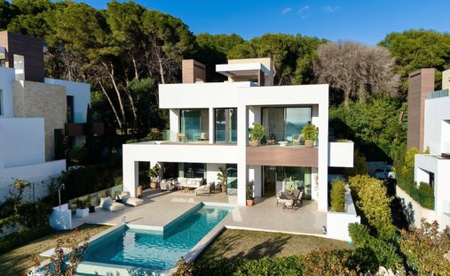Villa in Marbella, Andalusia, Spain 1