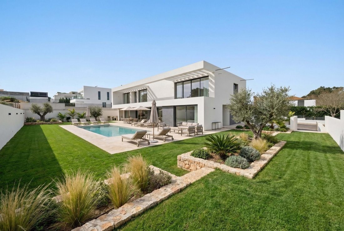 Villa in Barcarena, Lisbon, Portugal 1 - 17450039