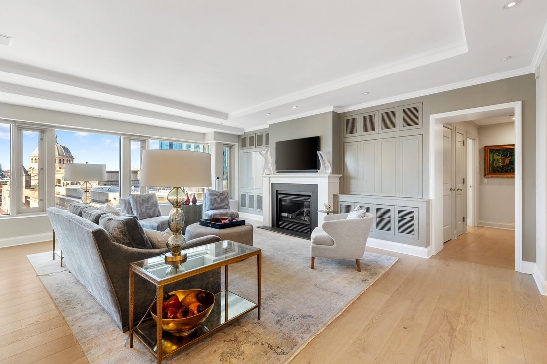 Condo in Boston, Massachusetts, United States 4 - 17450132