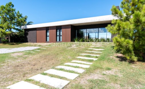 House in Mirador de la Tahona, Canelones Department, Uruguay 1