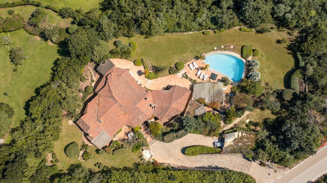 Villa in Marina di Porto Cervo, Porto Cervo, Italy 2 - 17449254