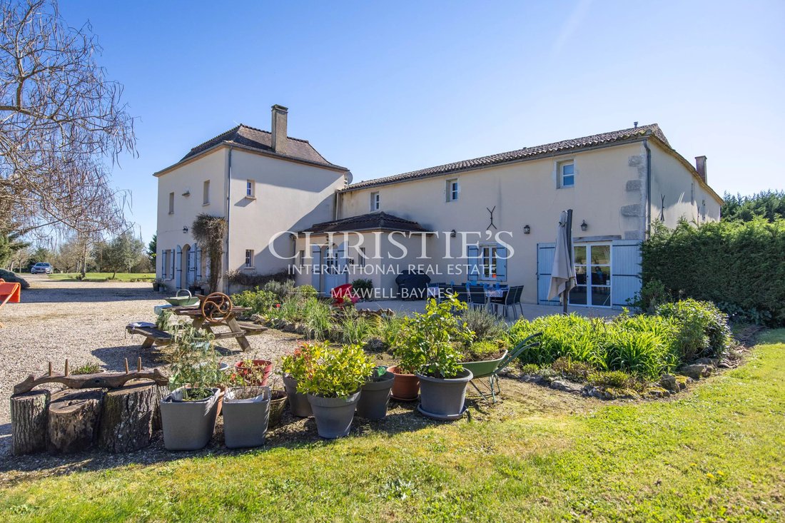 House in Duras, Nouvelle-Aquitaine, France 2 - 17451824