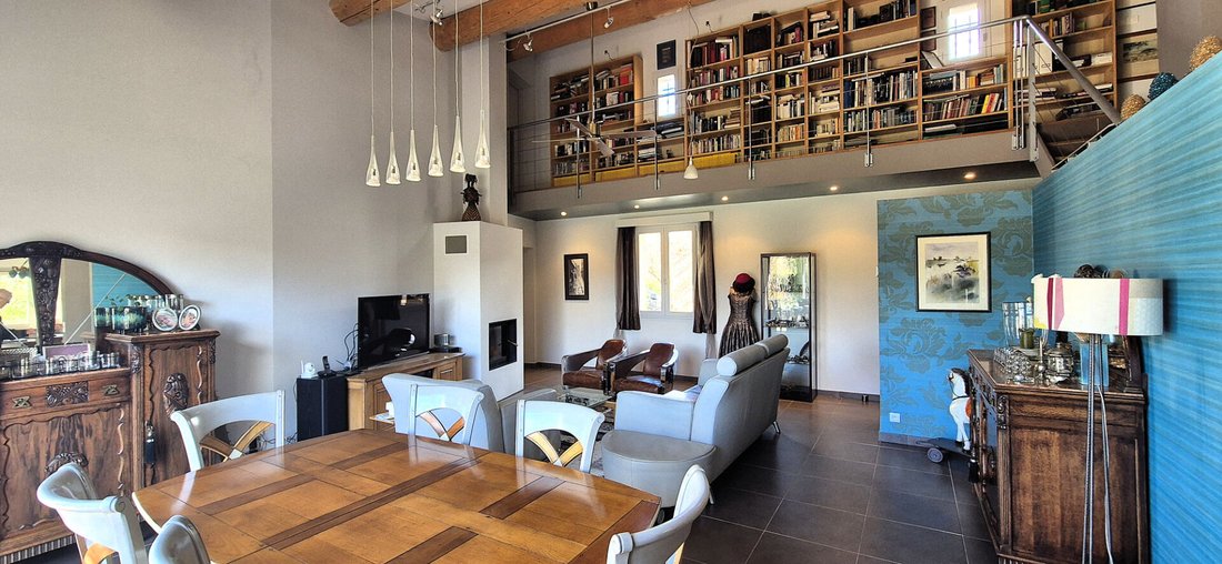 Villa in Saint-Andre-de-Roquepertuis, Occitania, France 4 - 17459272