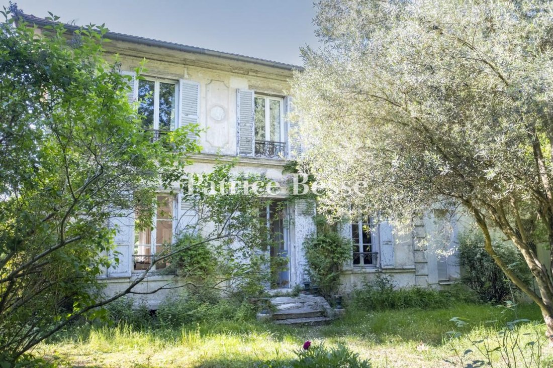 House in Henri Wallon, Bagneux, France 1 - 15514560