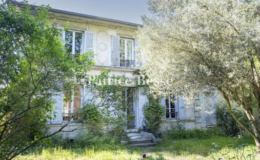 House in Henri Wallon, Bagneux, France 1