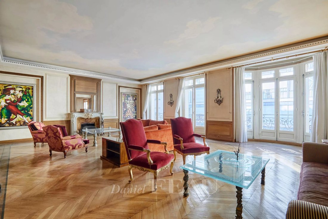 Apartment in Bois de Boulogne, Paris 16e Arrondissement, Paris 2 - 17450532
