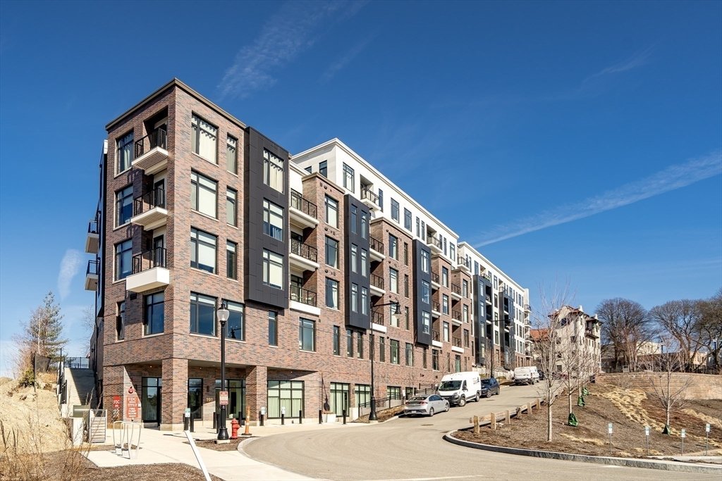 Condo in Boston, Massachusetts, United States 2 - 17454797