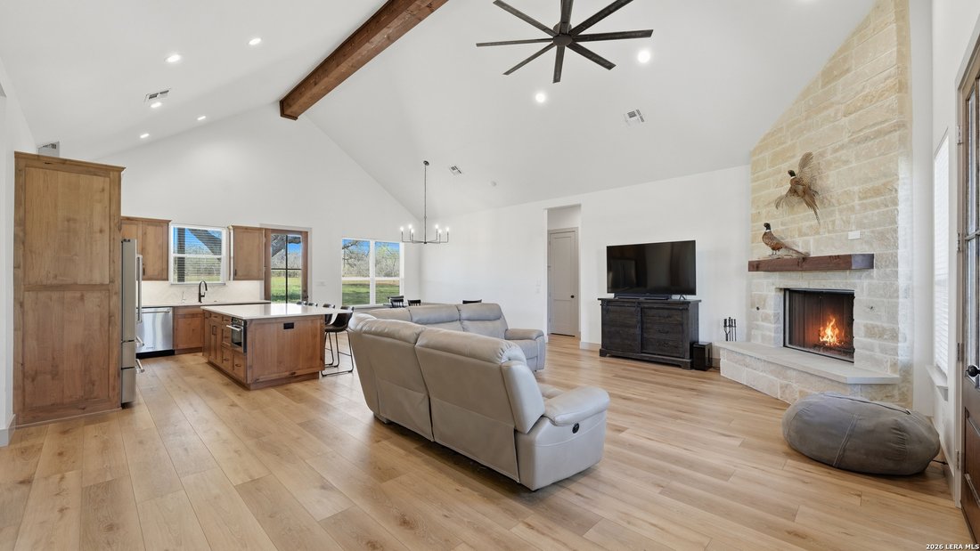 House in Seguin, Texas, United States 3 - 17456670