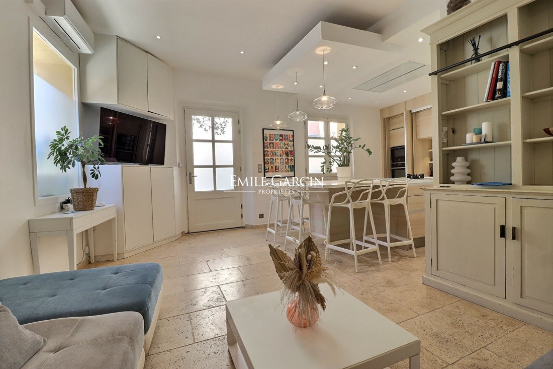 Villa in Zone Ouest Urbaine, Saint-Tropez, France 3 - 17457245
