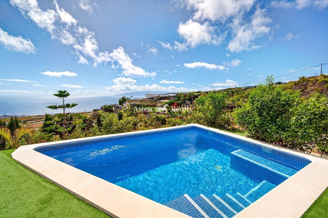Villa in Guia de Isora, Canary Islands, Spain 3 - 17450596