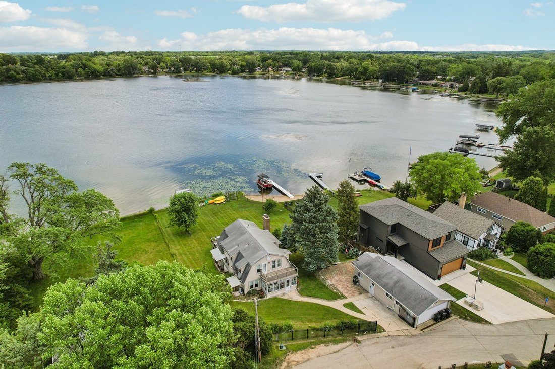House in Bristol, Wisconsin, United States 2 - 17459191