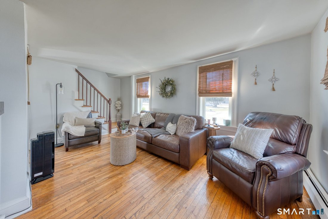 South Windsor, Connecticut, United States 5 - 17454306