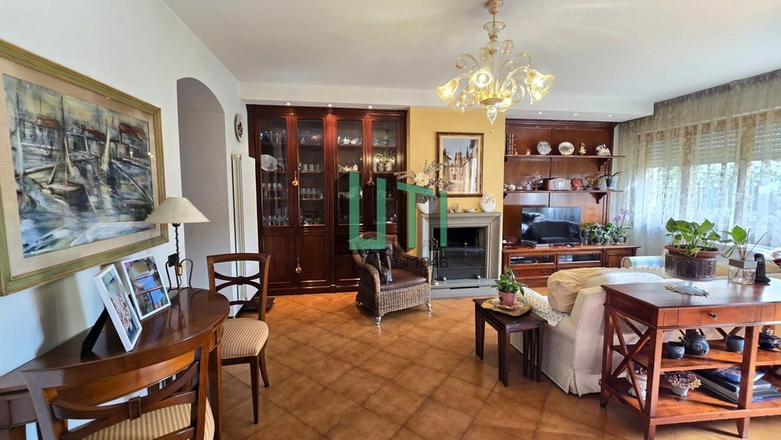 Villa in Center, Florence, Tuscany 2 - 17453551