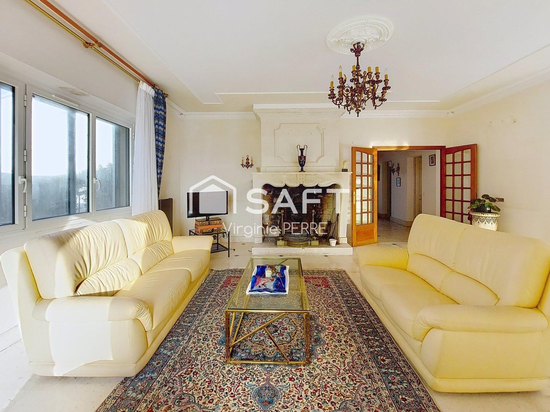 House in Vaux-sur-Mer, Nouvelle-Aquitaine, France 1 - 17462258