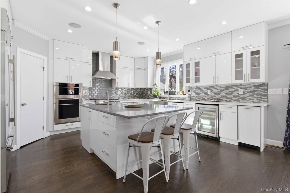 House in New York, New York, United States 2 - 17450517